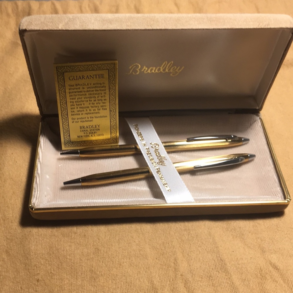 Vintage Bradley Pen and Pencil set in the Box as seen